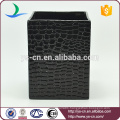 Black embossed ceramic desktop trash can